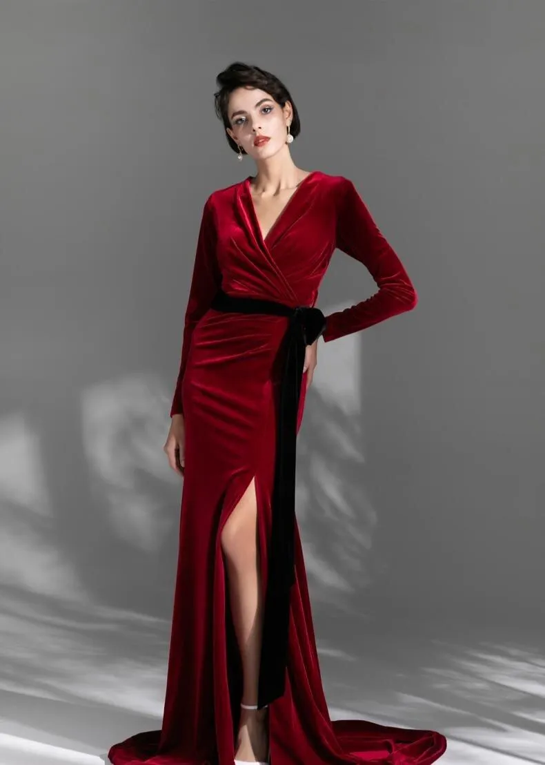 High retro retro vintage long-sleeved train velvet evening dress - Nema