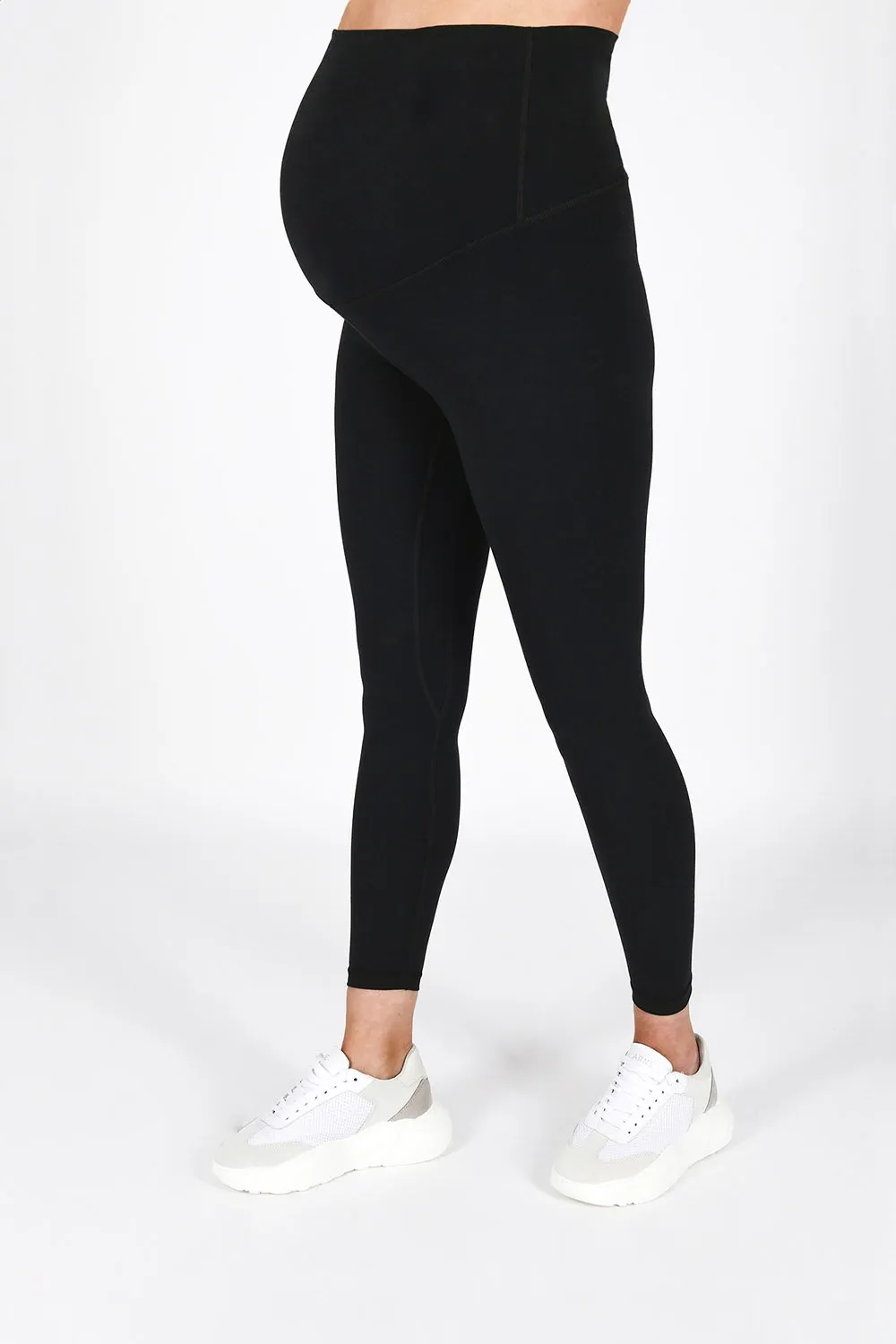 Maternity Revitalise 7/8 Leggings - Midnight Black