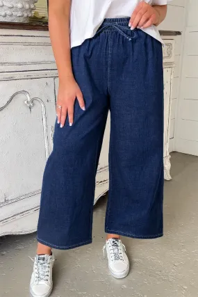 Plus Size Denim Wide Leg Cropped Jeans